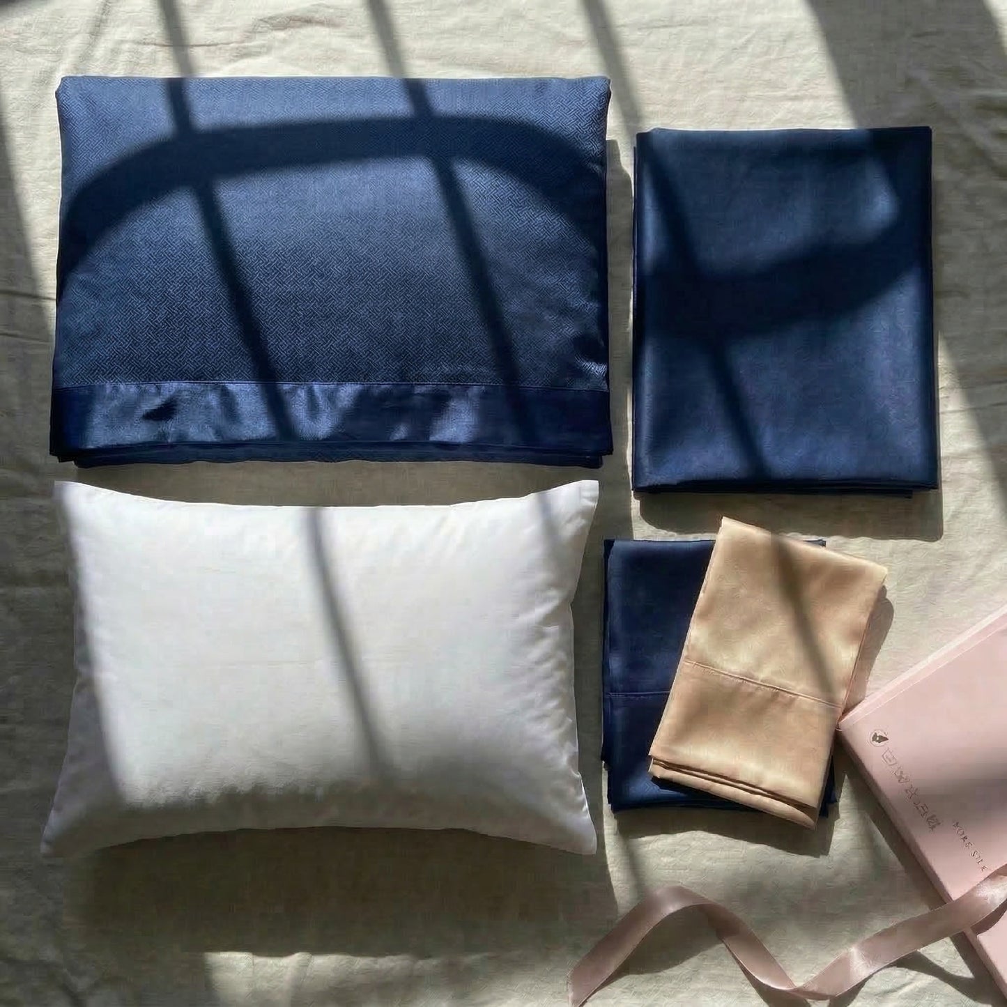 The Complete Silk Sleep Set - Silk bed sheets | Silk duvet Cover | 2 Silk Pillowcases | 2 Silk Pillows